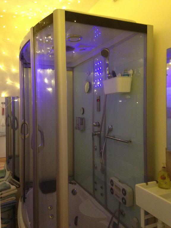 Two Top Central Beach Studios - Also Separate Spa Cabin And Watersports Hove Zimmer foto