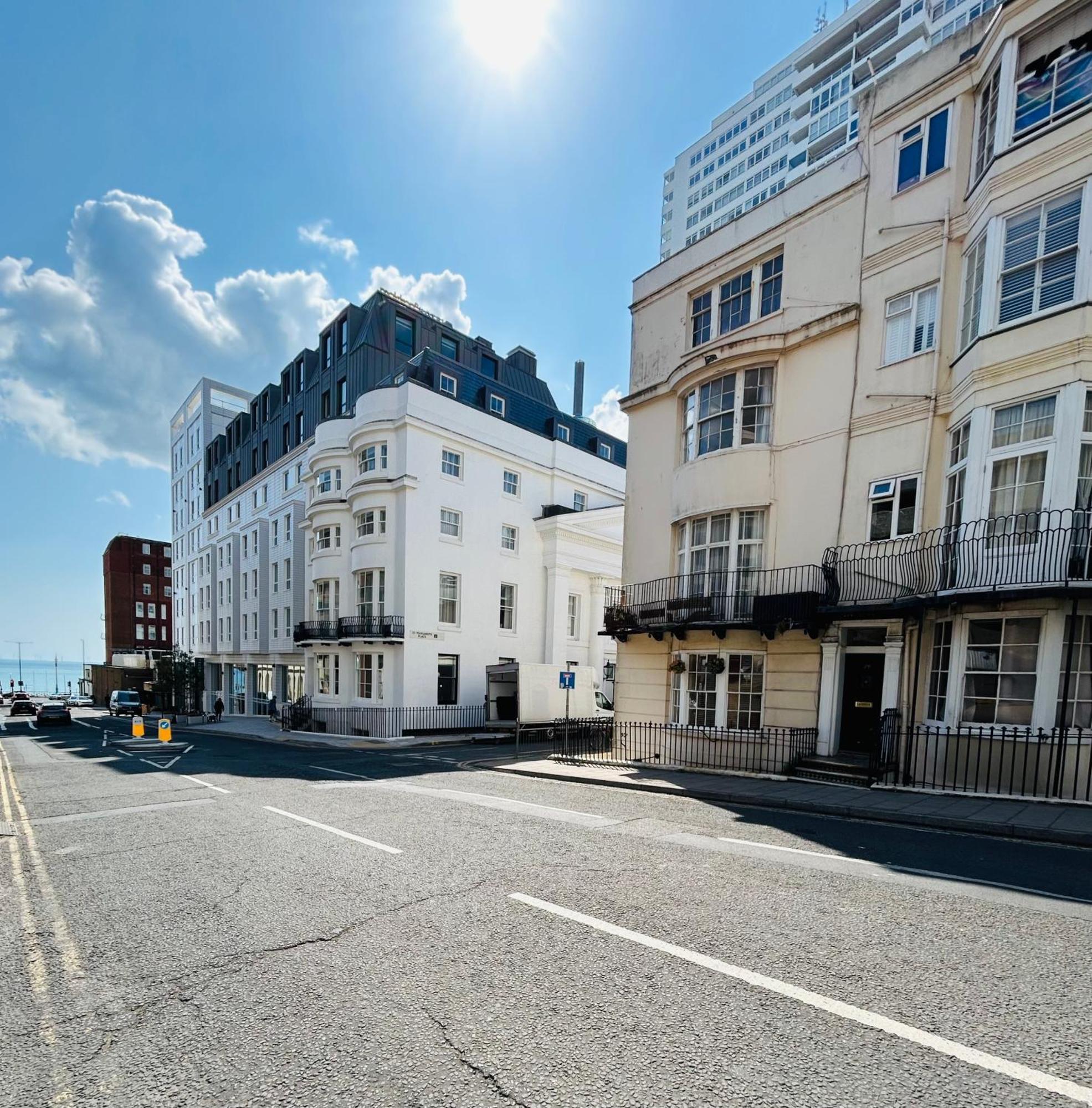 Two Top Central Beach Studios - Also Separate Spa Cabin And Watersports Hove Exterior foto